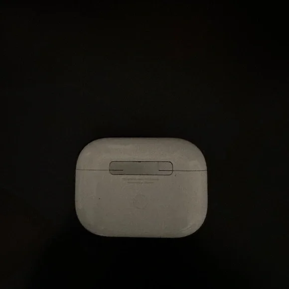 Apple AirPods Pro 1st Generation with Charging Case